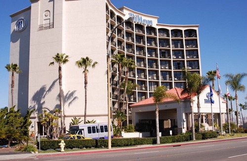 Downtown San Diego Hotel | Hilton San Diego Airport/Harbor Island