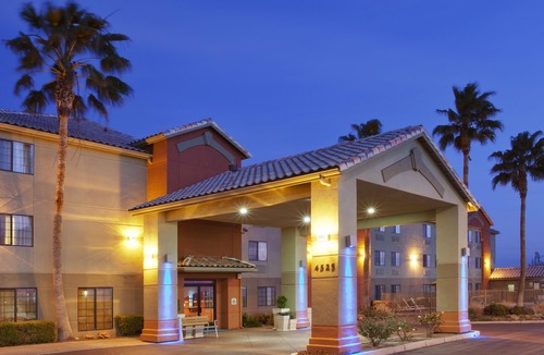Westley Hotel | Holiday Inn Express Westley, an Ihg Hotel