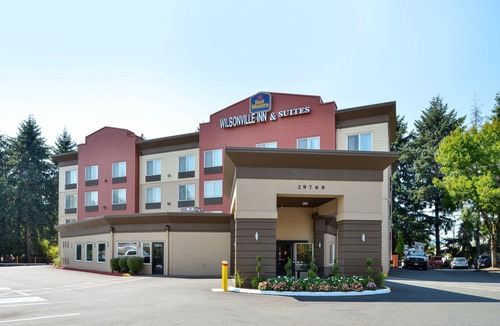 Wilsonville Hotel | Best Western Wilsonville Inn & Suites