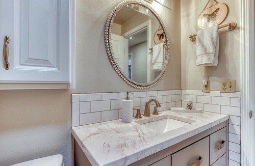 Monmouth House | Orchard Oasis - Family Getaway, Pet Friendly