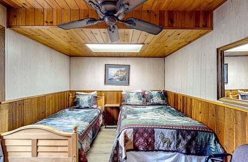 Whispering Forest House | Wilderness retreat with woodstove, game room, jetted tub, & mountain views
