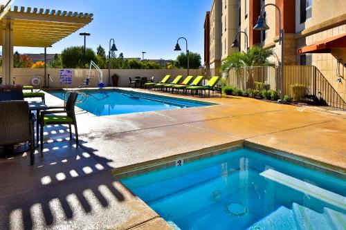 Hampton Inn Las 